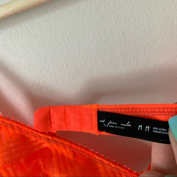 2/$20 Out From Under Solid Sheer Lace Triangle Bralette Blood Orange Size M NWOT - Picture 6 of 6